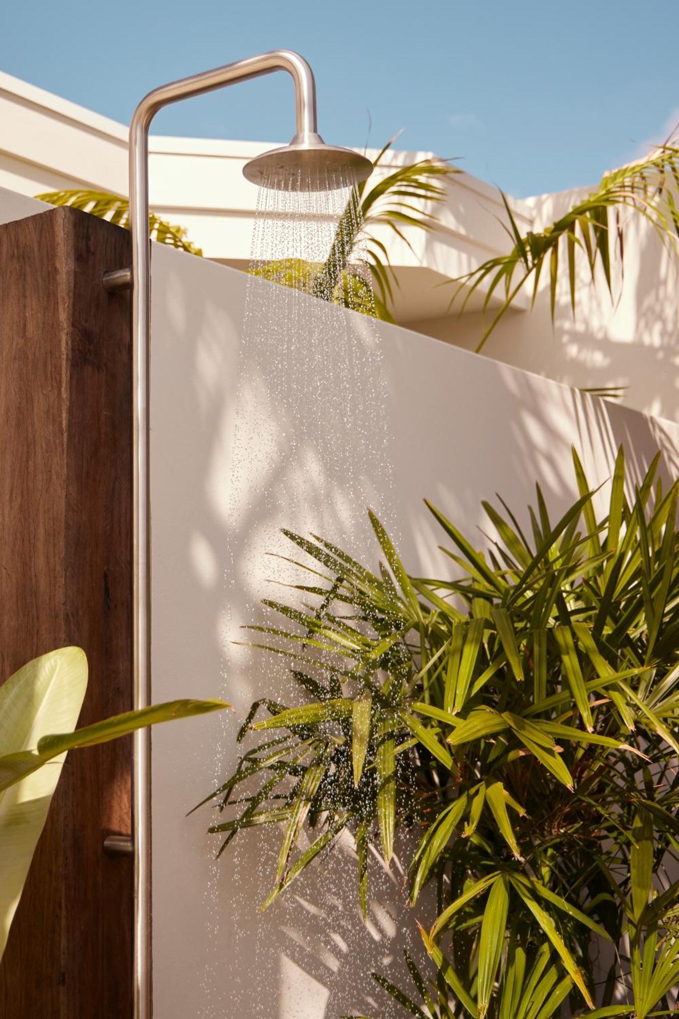 The Hide Byron Bay Hotel Exterior photo